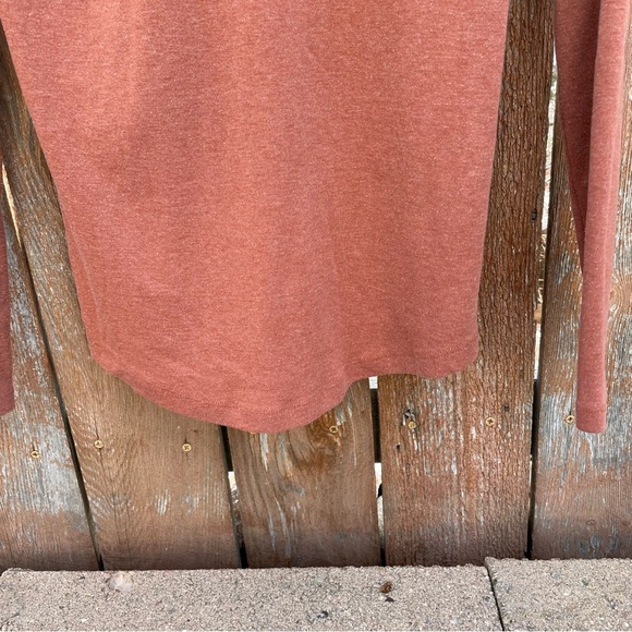 EDDIE BAUER Women’s Rust Brown Henley Round Neck Long Sleeve T Shirt Size Medium - Picture 11 of 11